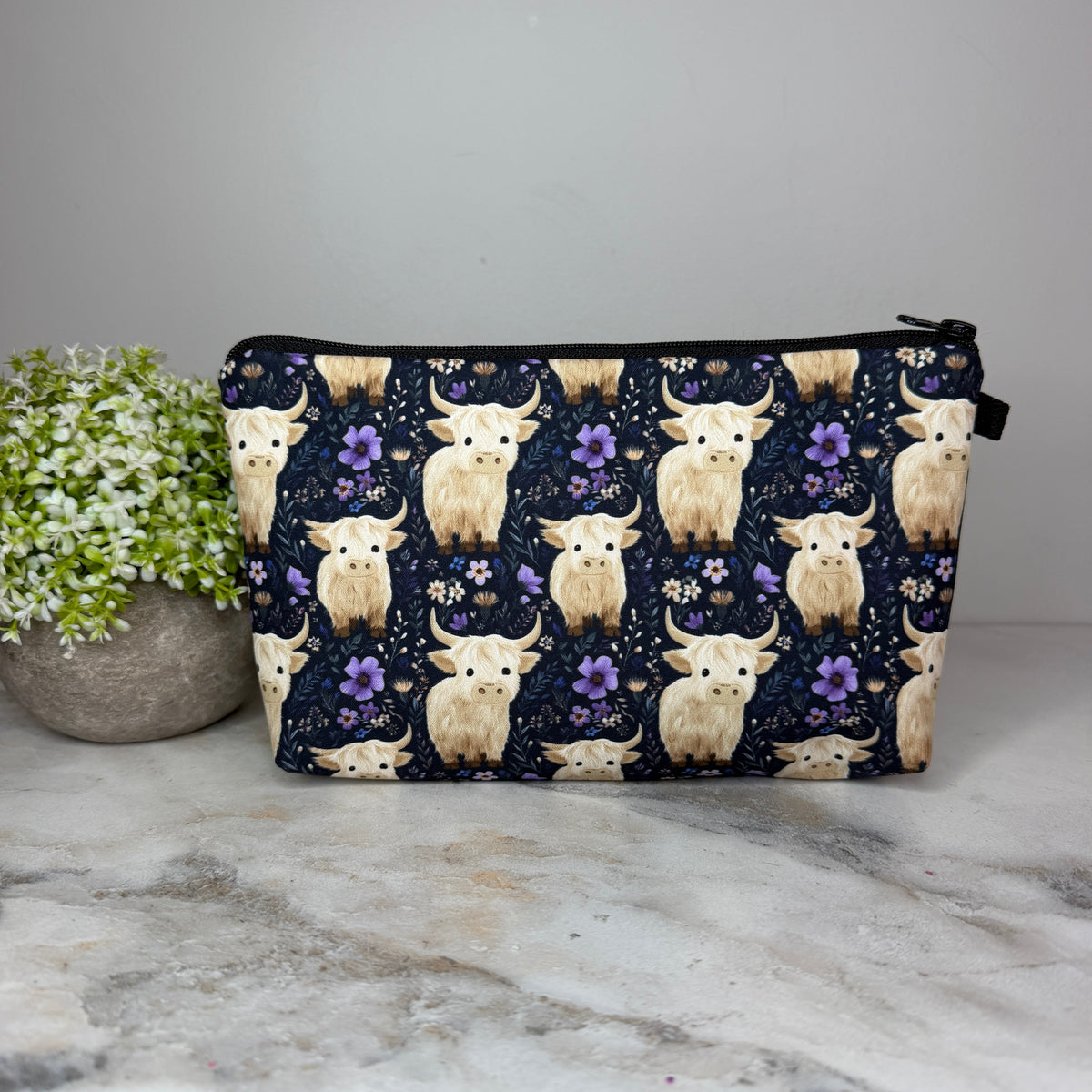 Pouch - Animal Highland Cow Purple Floral