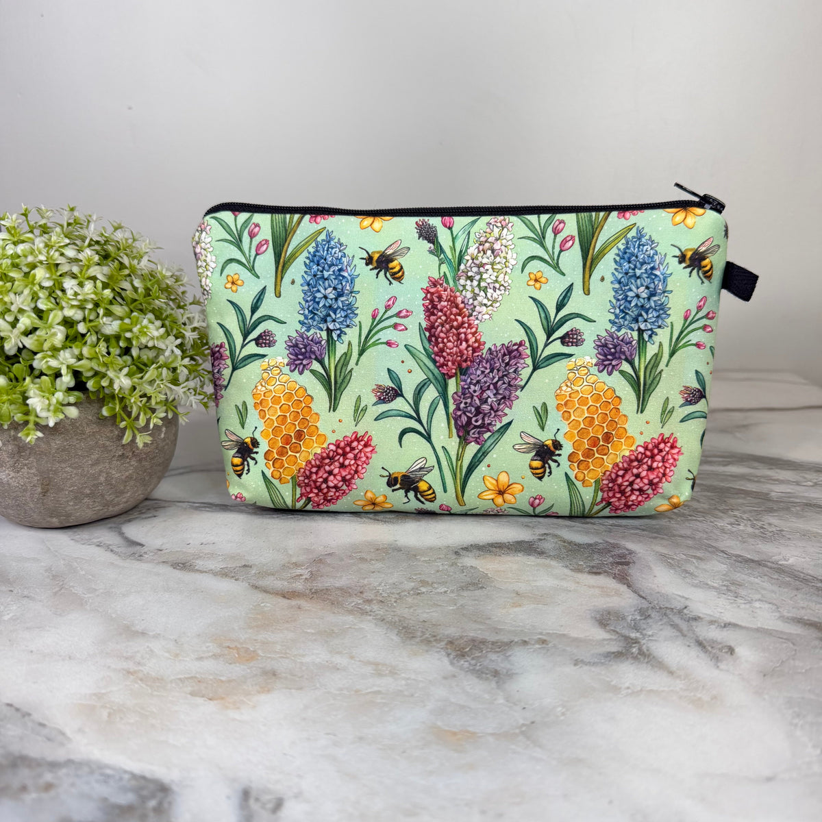 Pouch - Bees Hydrangea Floral Mint