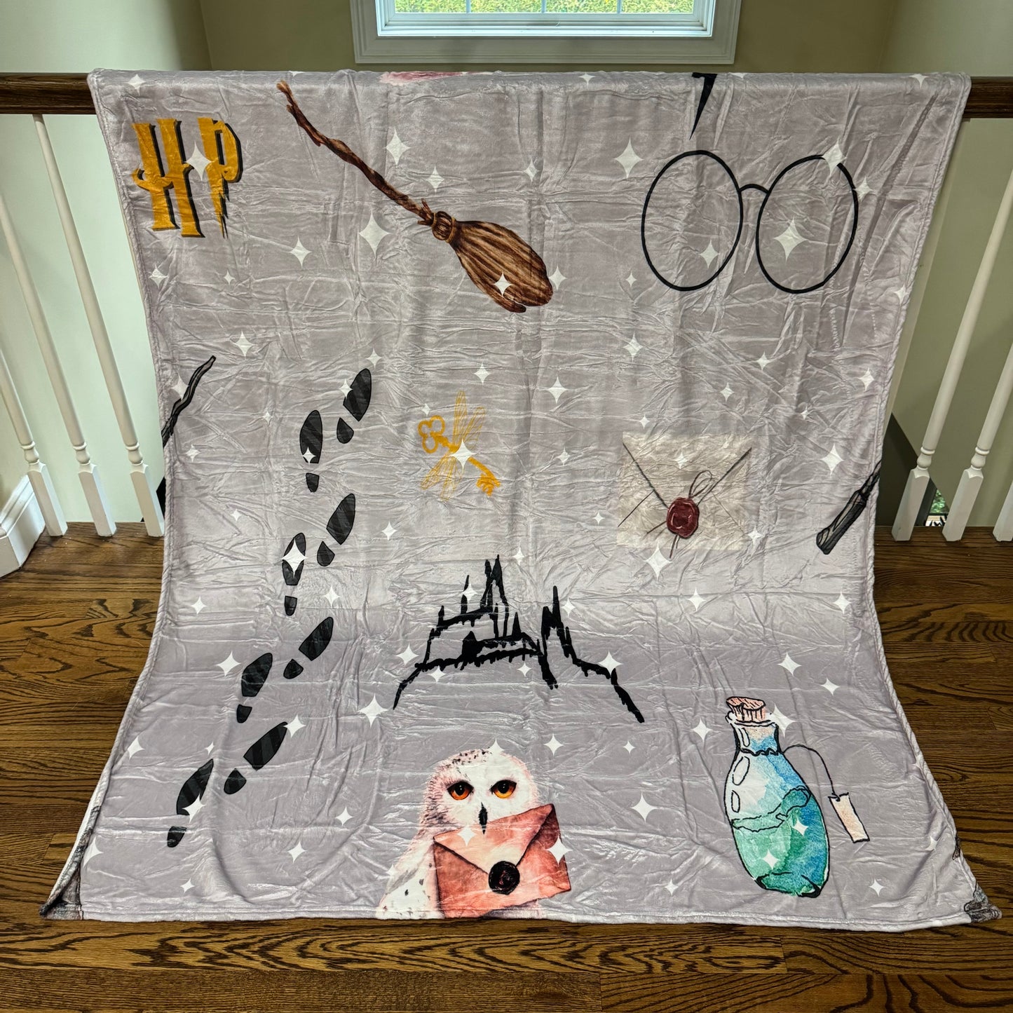 Blanket - Magic on Grey