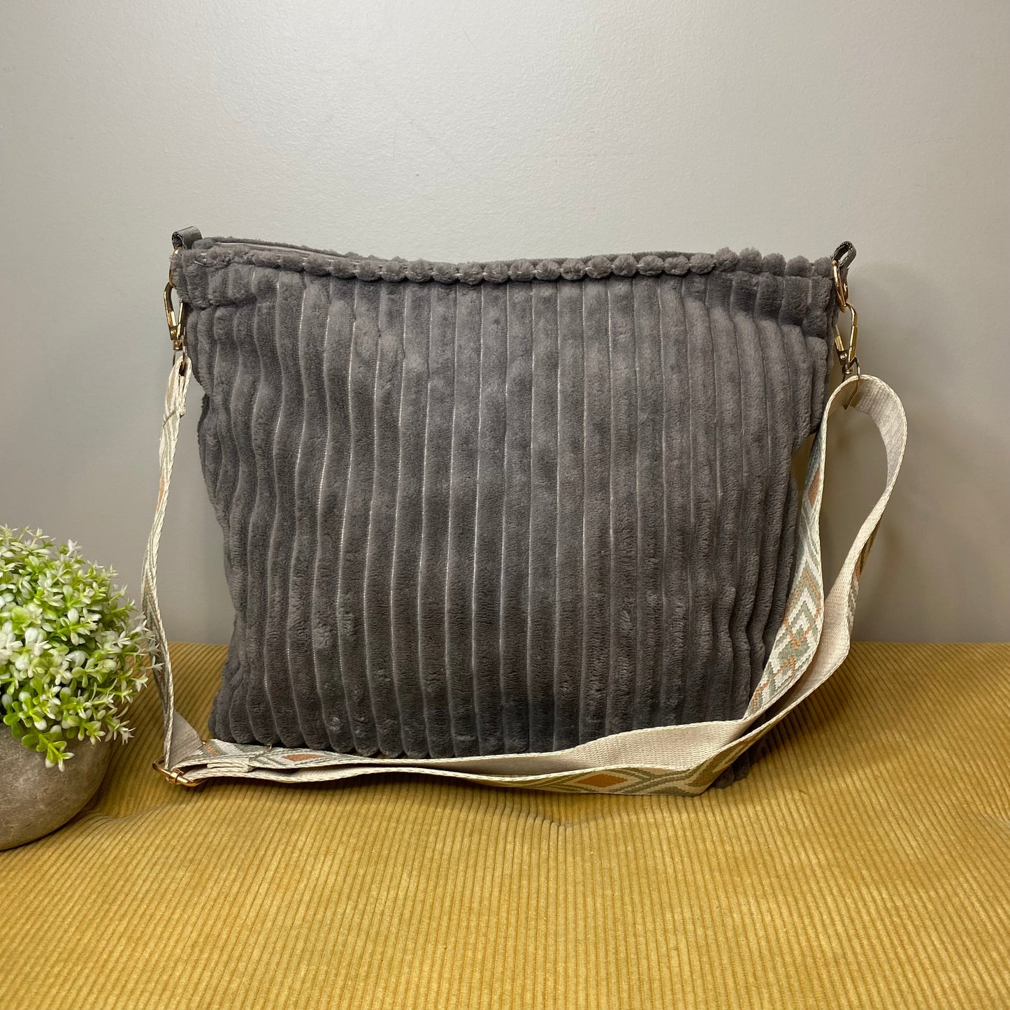 Willow - Corduroy Shopper Purse