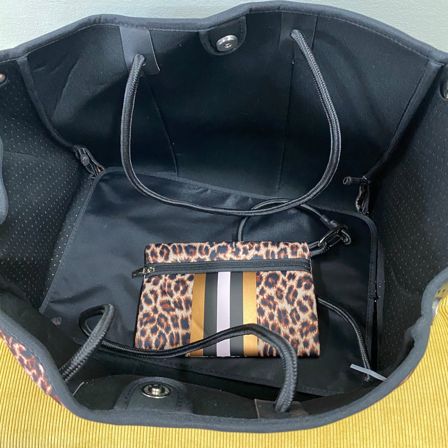 Neoprene Tote - Gold Animal Stripe