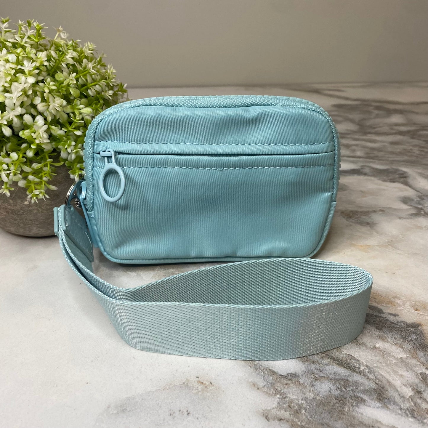 Rue - Nylon Wristlet Wallet - Solid