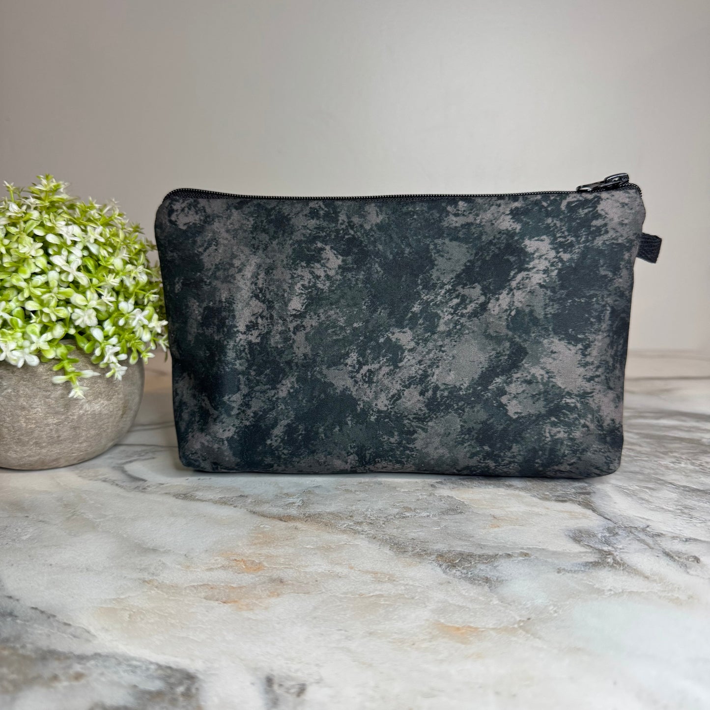 Pouch - Dark Grey Acid Wash