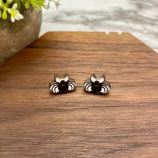 Wooden Stud Earrings - Halloween - Black Spiders