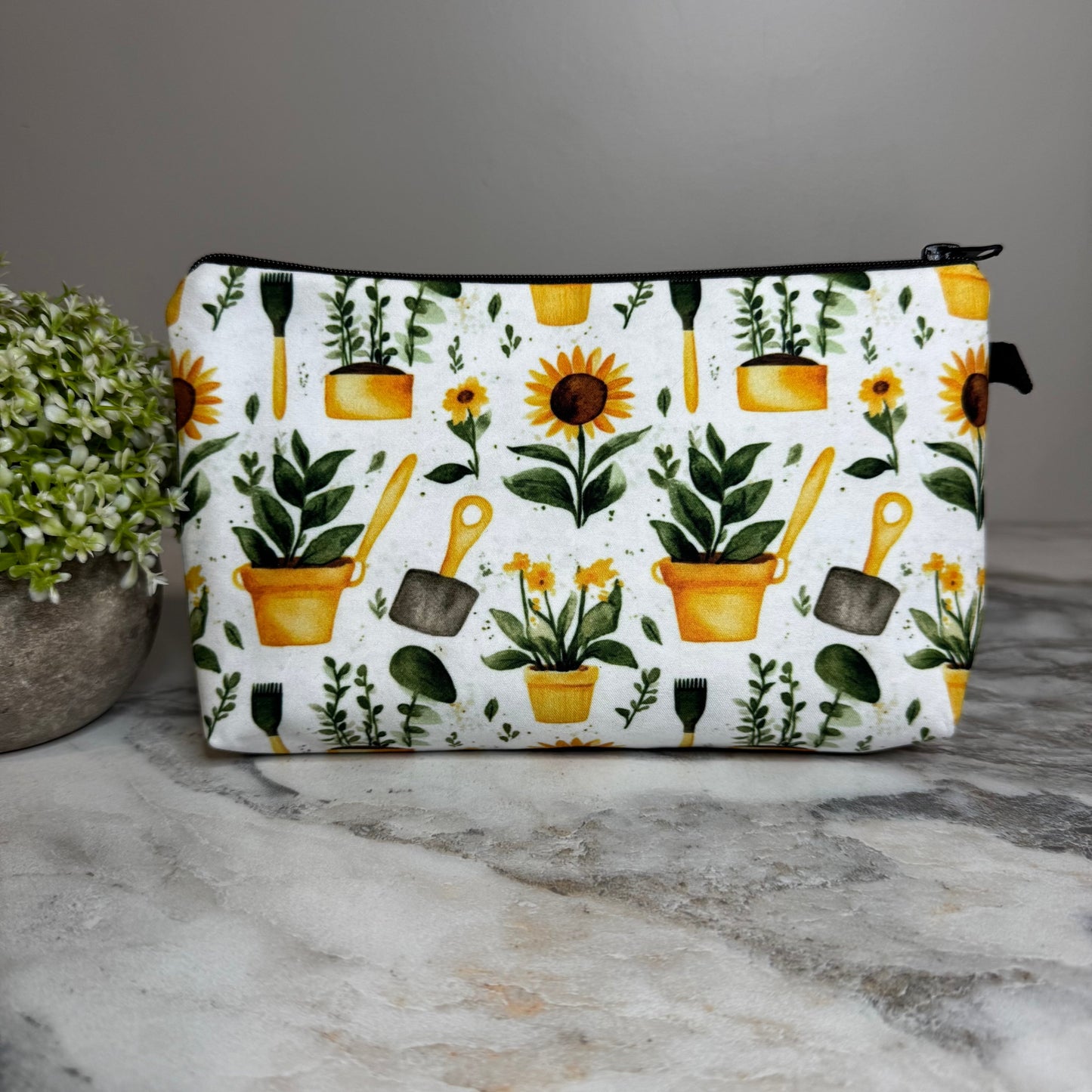 Pouch - Sunflower Pot Garden