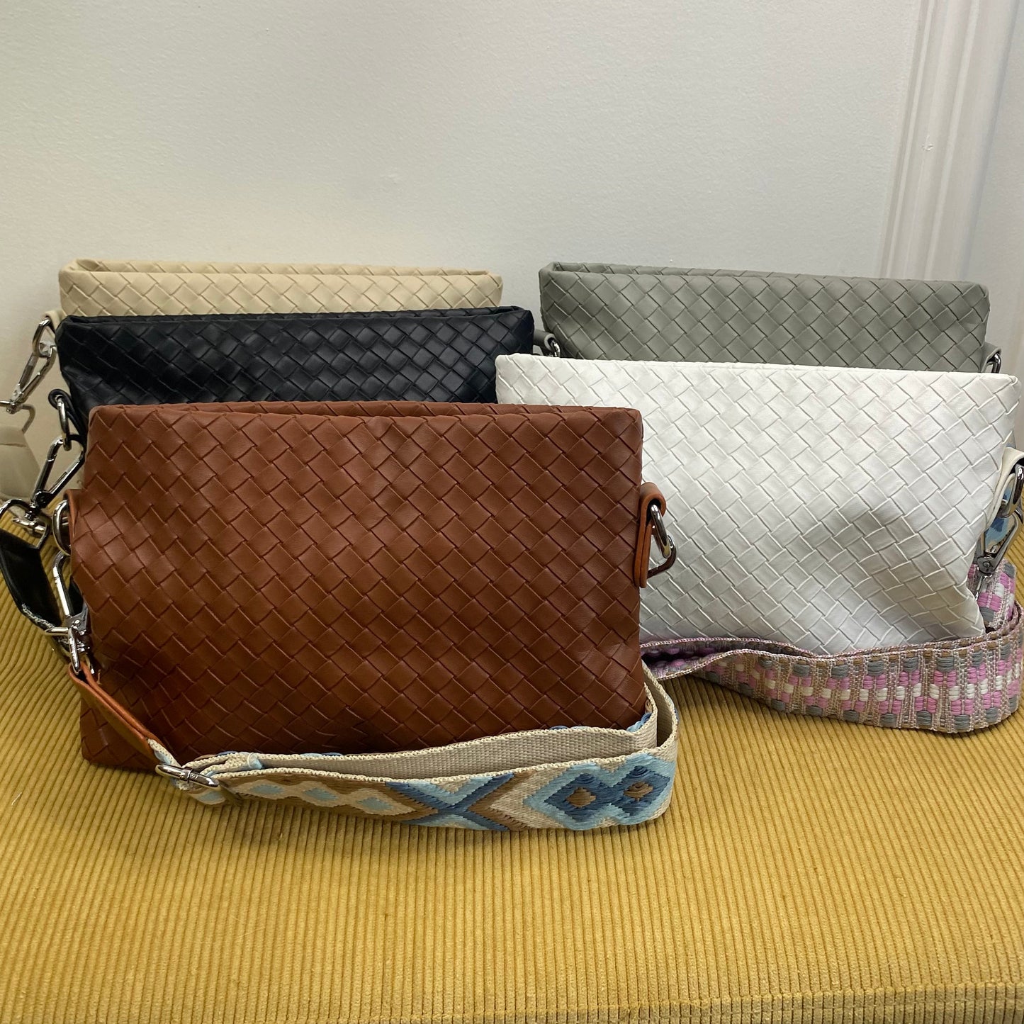 Robyn Woven Purse